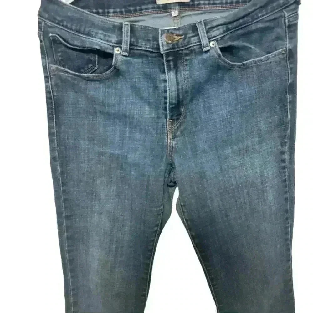 Levi Classic Boot Jeans - Picture 2 of 12
